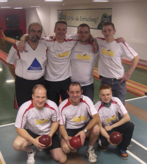 von hinten links: Reiner Merkel, Marcus Lammel, Andreas D&ouml;rfel, Eric Wentzsche vorn: Florian Wolfring, Thomas Wolff, Danilo Raffel, Wolfgang Schmalfu&szlig; fehlt im Bild